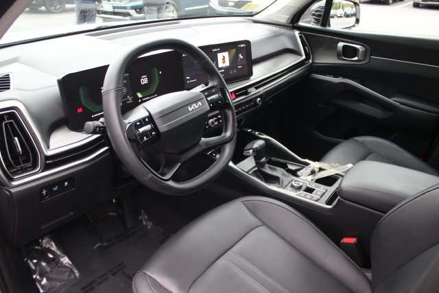 Used 2026 White Kia X-Line EX image 3