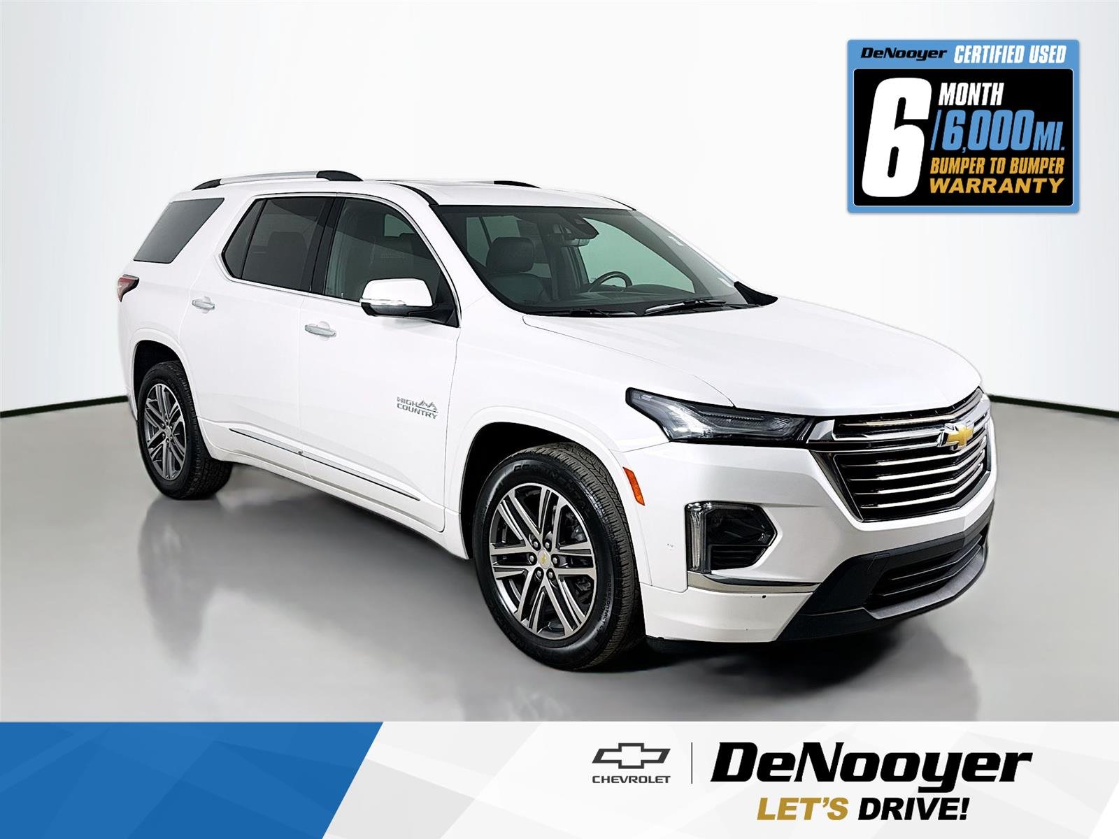 2022 Chevrolet Traverse AWD High Country's photo