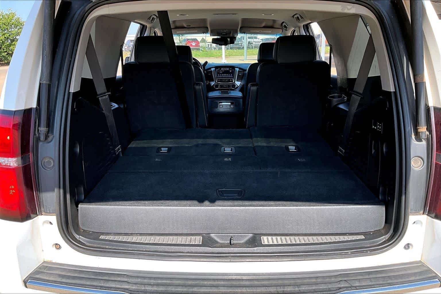 Used 2020 Summit White Chevrolet Premier image 31