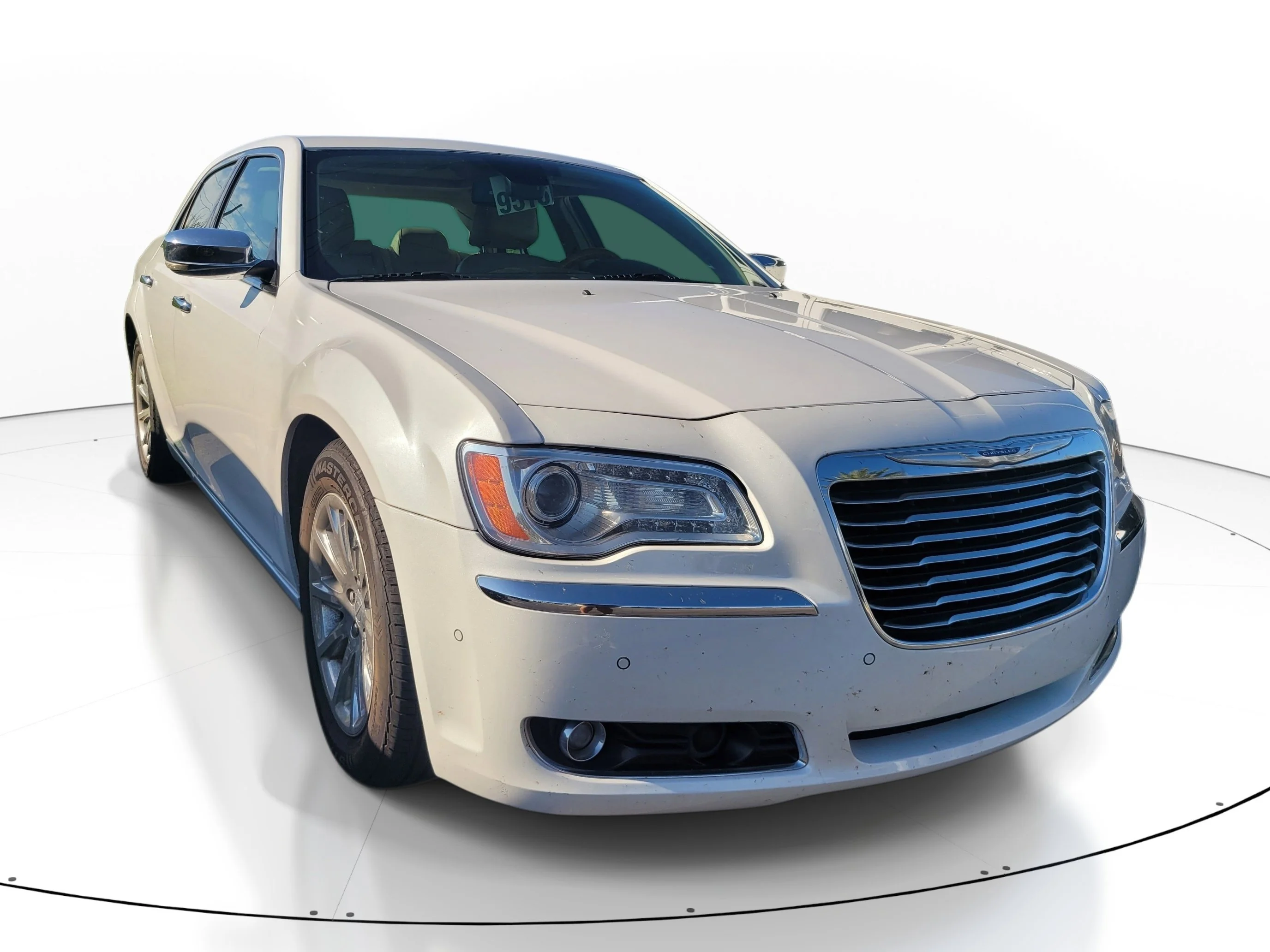 Used 2014 Ivory Tri-Coat Pearl Chrysler 300C image 1