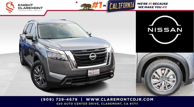 2024 Nissan Pathfinder SV
