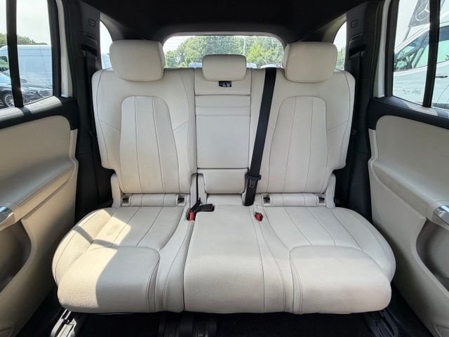 Certified Used 2022  Mercedes-Benz GLB 250 image 13