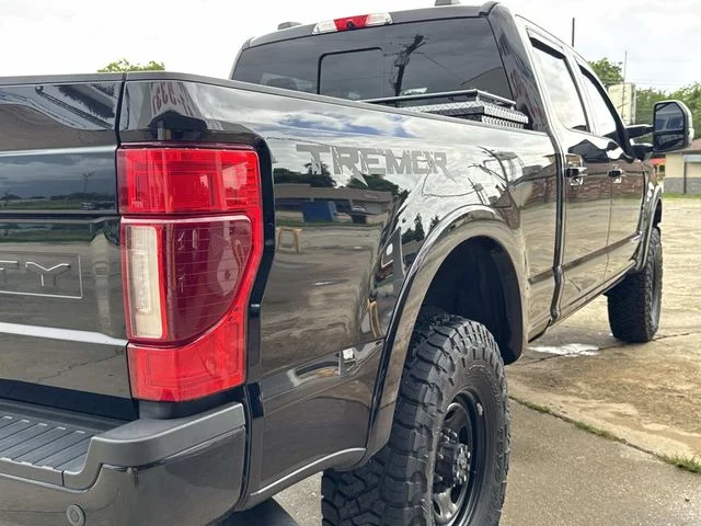Used 2021 Black Metallic Ford Lariat image 16