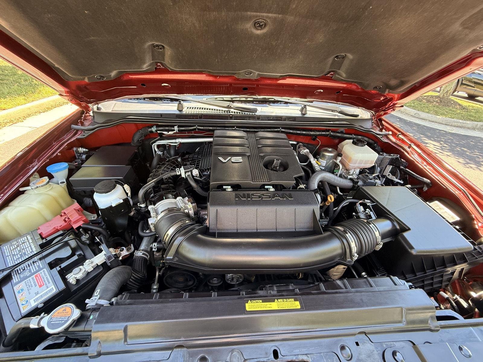Used 2021 Cayenne Red Metallic Nissan SV image 11