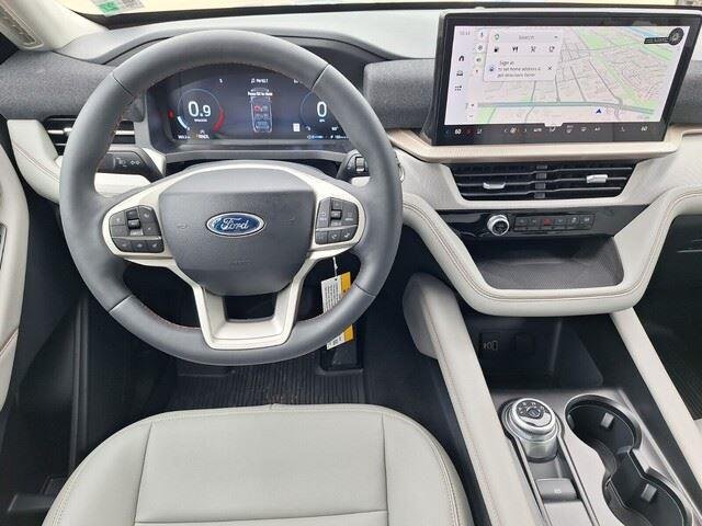 New 2026 Vapor Blue Metallic Ford Active image 22