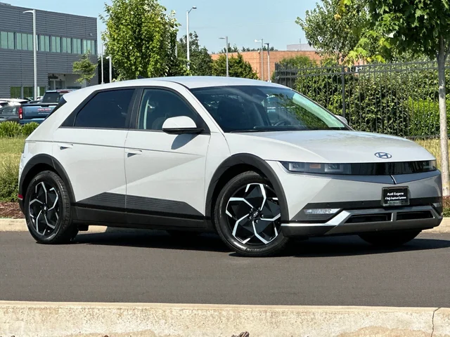 2024 Hyundai IONIQ 5 SEL