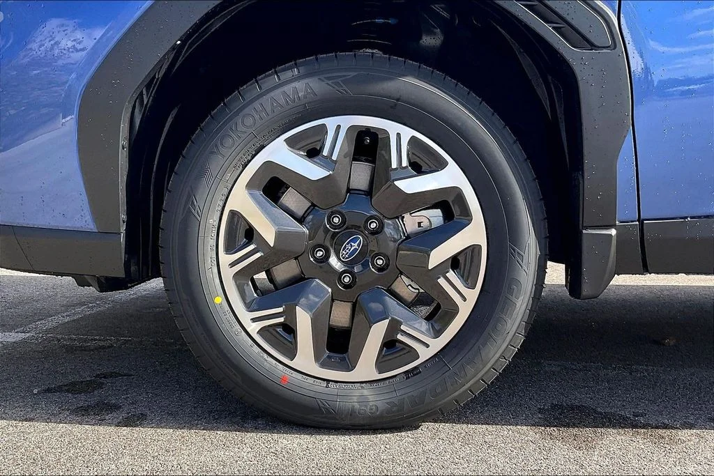 New 2026 DAYBREAK BLUE PEARL Subaru Premium image 12
