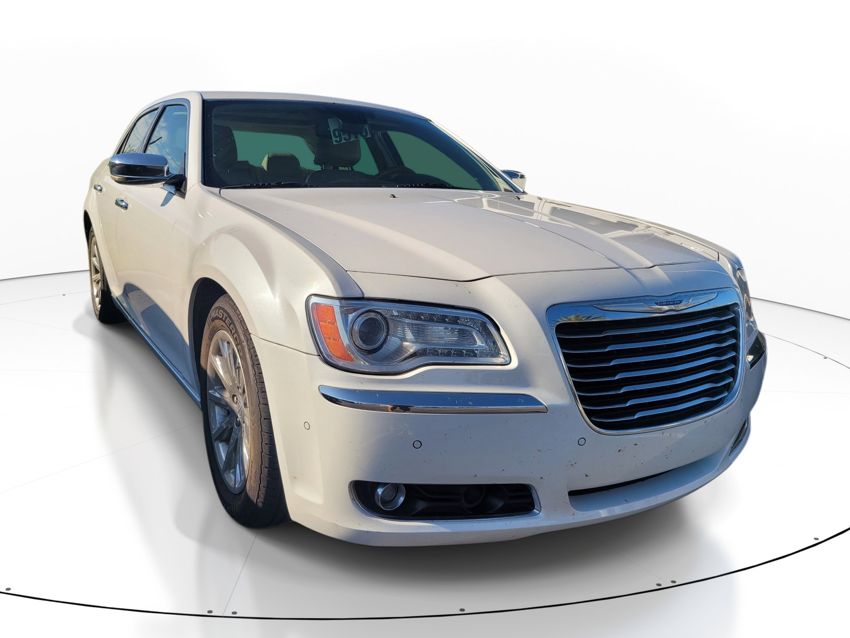 Used 2014 Ivory Tri-Coat Pearl Chrysler 300C image 1