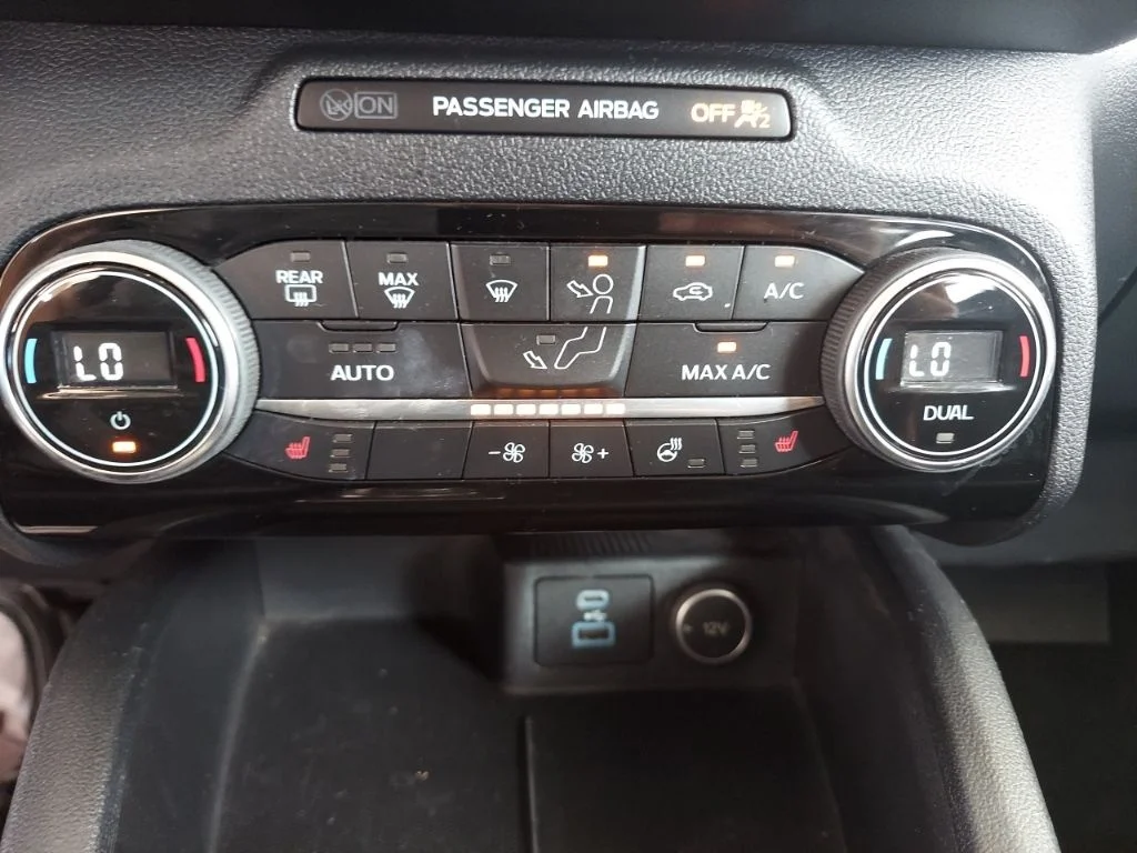 2021 Ford Escape Titanium - Photo 31