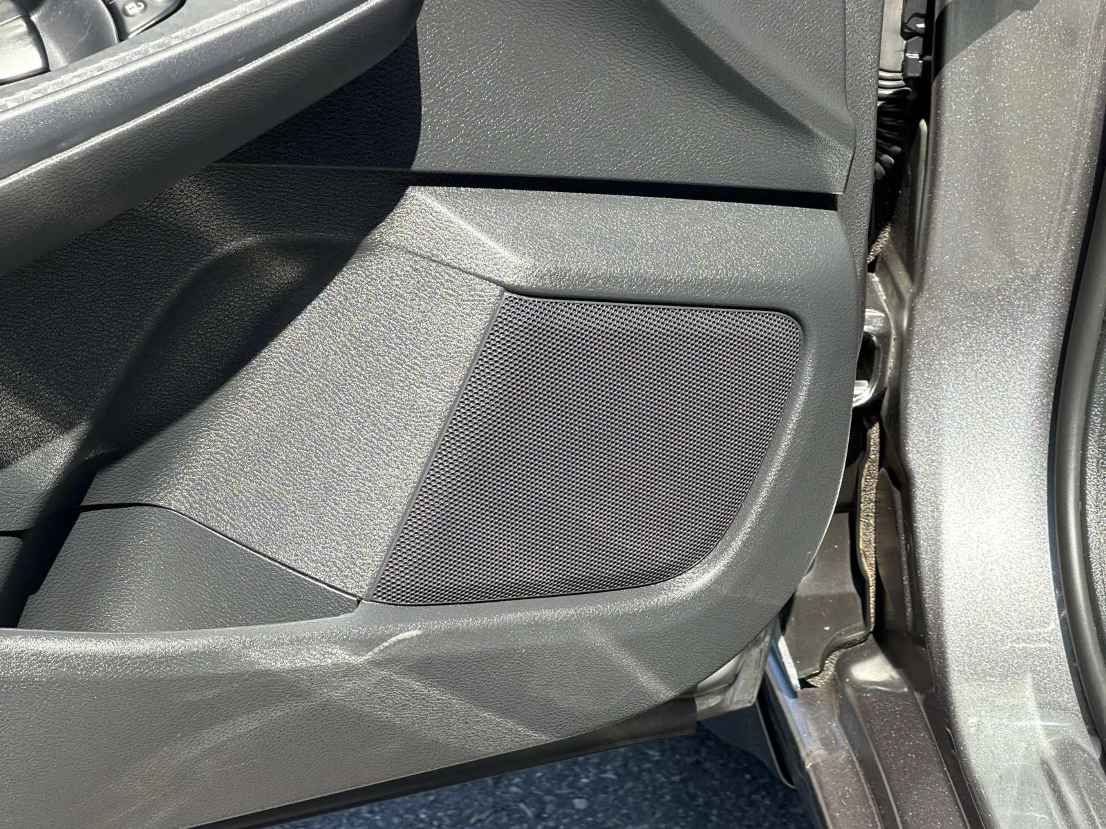 Used 2023 GUN METALLIC Nissan SV image 20
