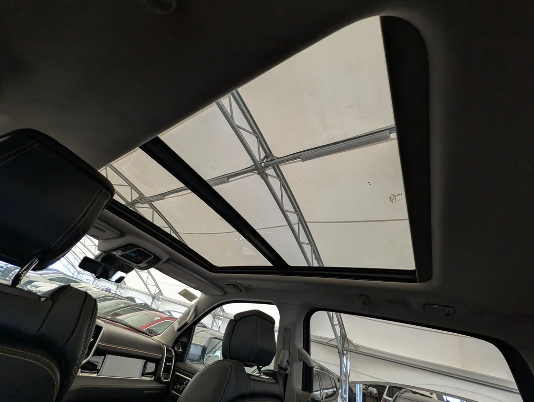 New 2026 White RAM Tungsten - - 3.0L Hurricane HO T-Turbo - Prem Lthr Bucket Seats - E-Locker Axle & More! image 30