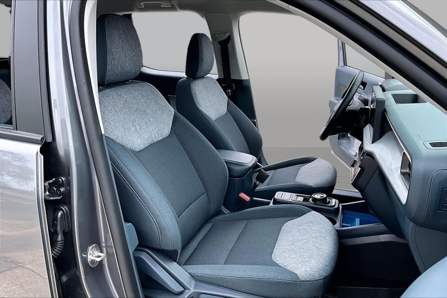 Used 2025 Carbonized Gray Metallic Ford XLT image 9