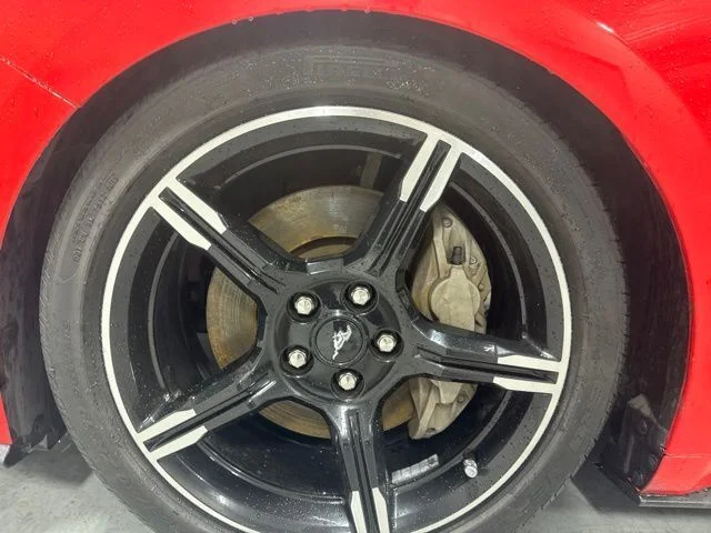 Used 2019 Red Ford GT Premium image 11