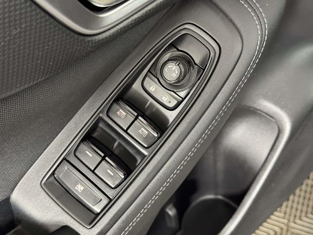 Used 2023 Ice Silver Metallic Subaru Premium image 18