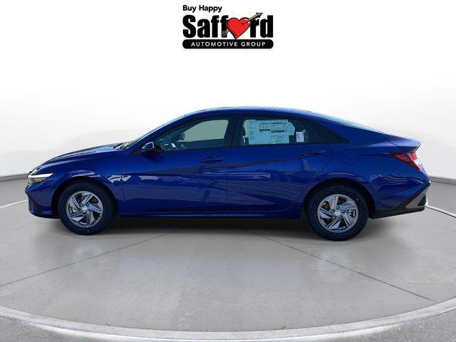 New 2026 Blue Hyundai SE image 4