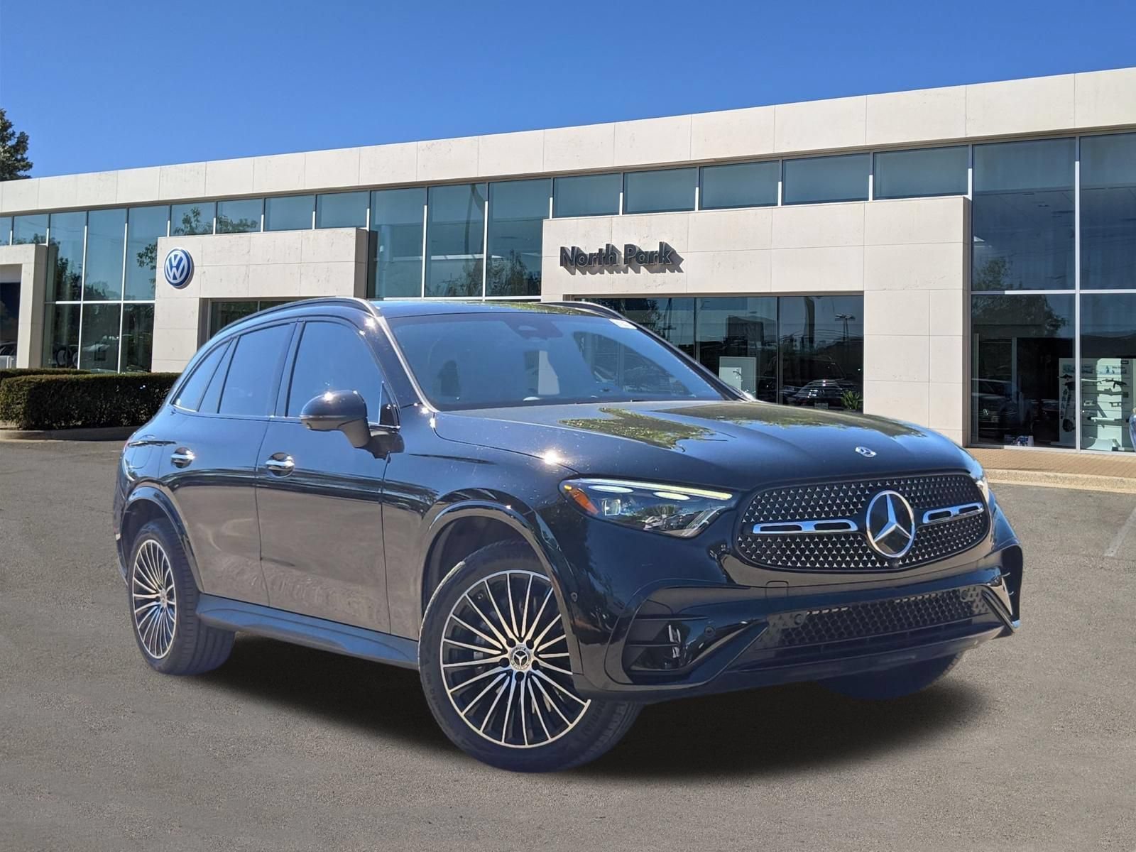 Used 2023 Black Mercedes-Benz GLC 300 image 1