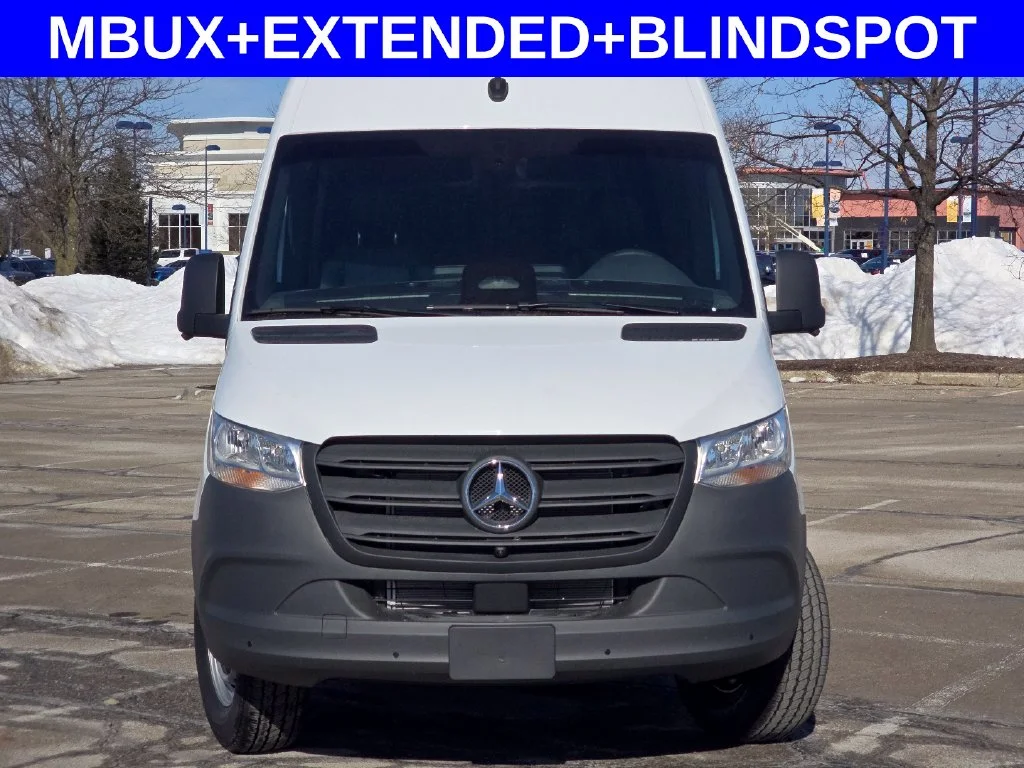New 2026 Arctic White Mercedes-Benz Cargo 170 WB image 8
