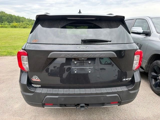 Used 2023 Agate Black Metallic Ford Timberline image 12