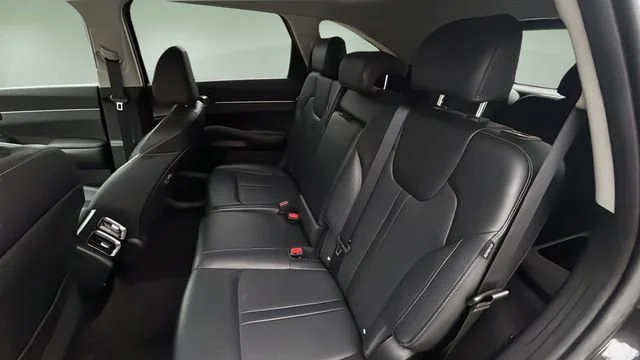 Used 2025 Gray Kia S image 19