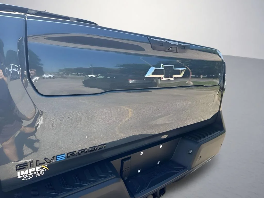 Used 2026 Blue Smoke Metallic Chevrolet Trail Boss - Max Range image 35