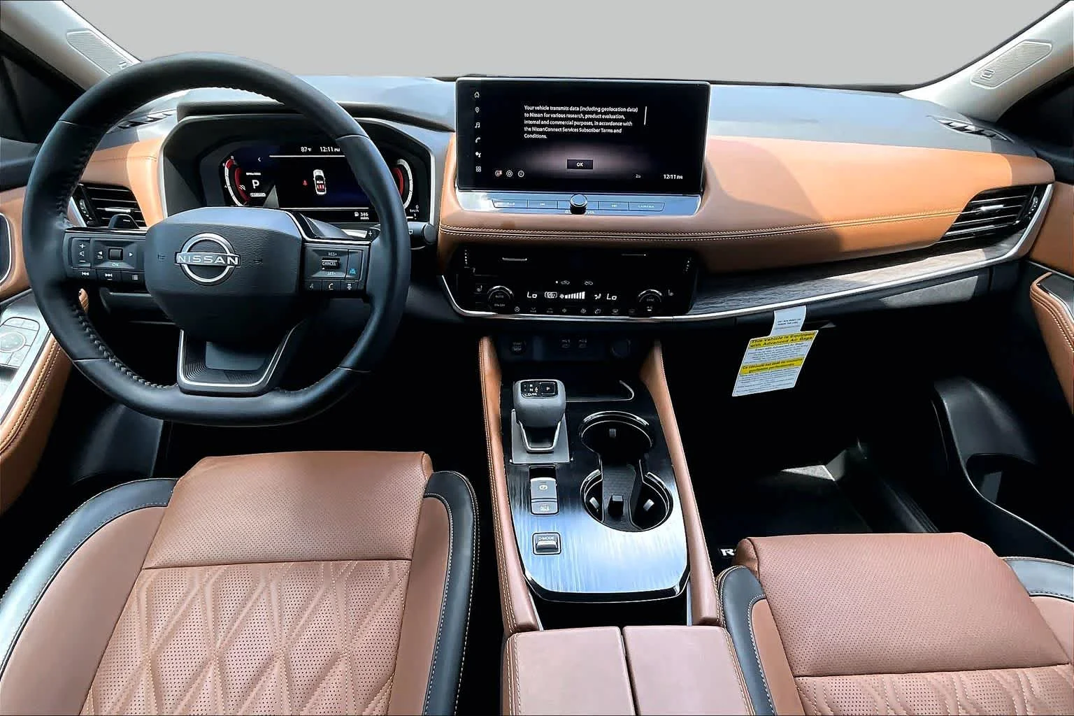 Used 2025 Everest White Pearl Nissan Platinum image 16