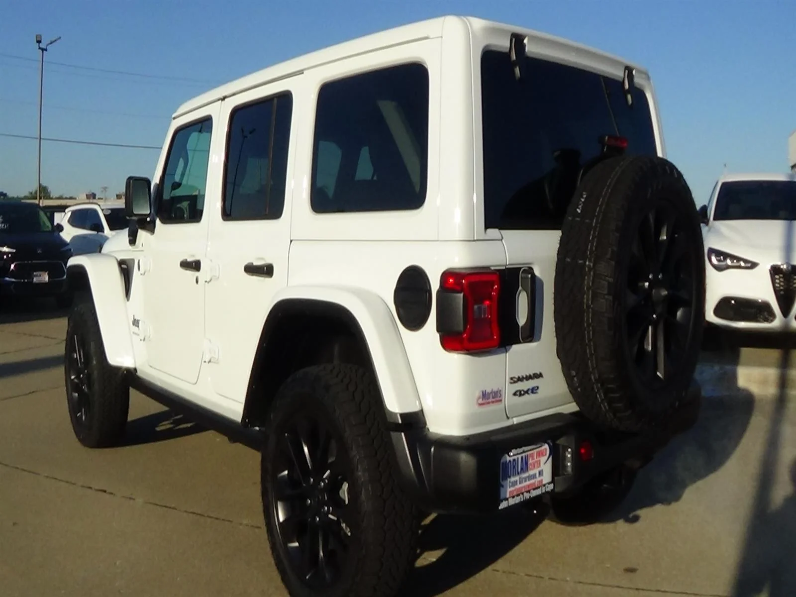 Certified Used 2025 Bright White Clear Coat (pw7) Jeep Backcountry 4xe image 8
