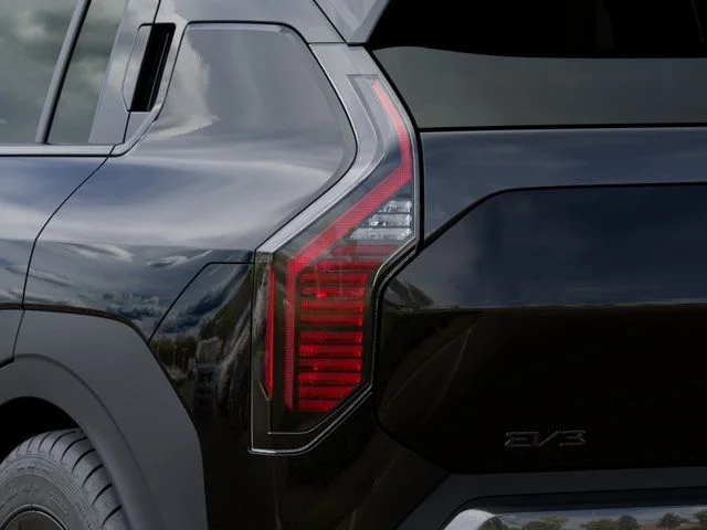 New 2027 Black Kia  image 11