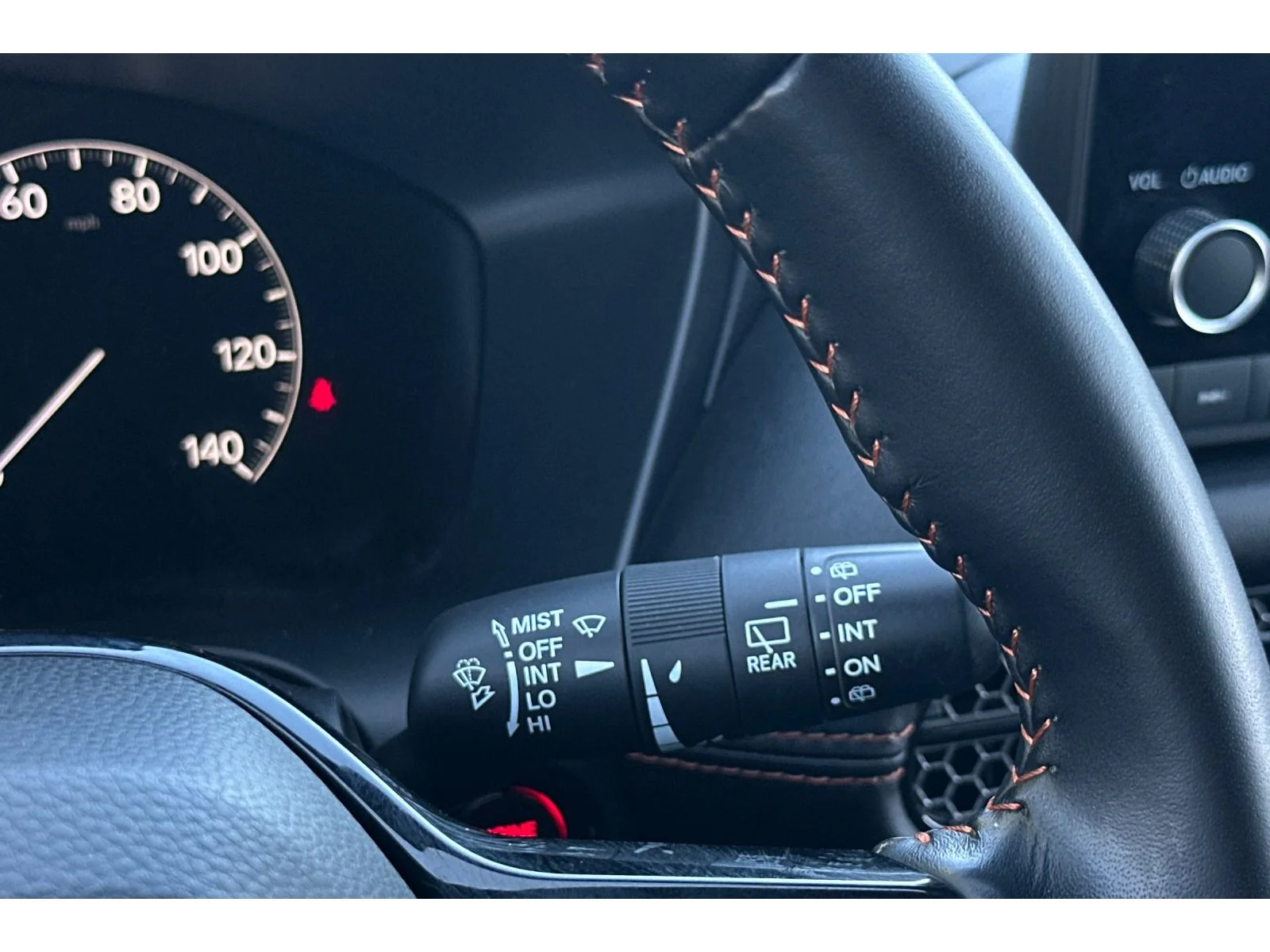 Used 2025 Platinum White Pearl Honda Sport image 40