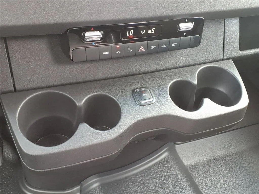 2024 Mercedes-Benz Sprinter Cargo Van Base - Photo 7