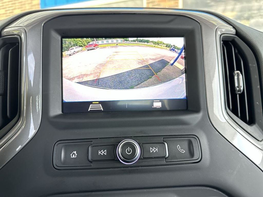 Used 2020 White Chevrolet Custom image 14