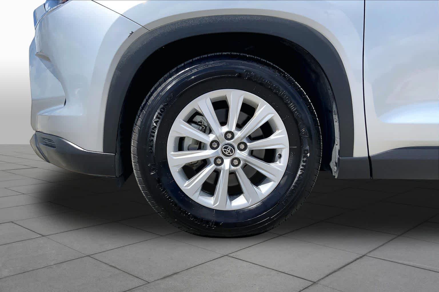 Used 2025 Celestial Silver Metallic Toyota XLE image 11
