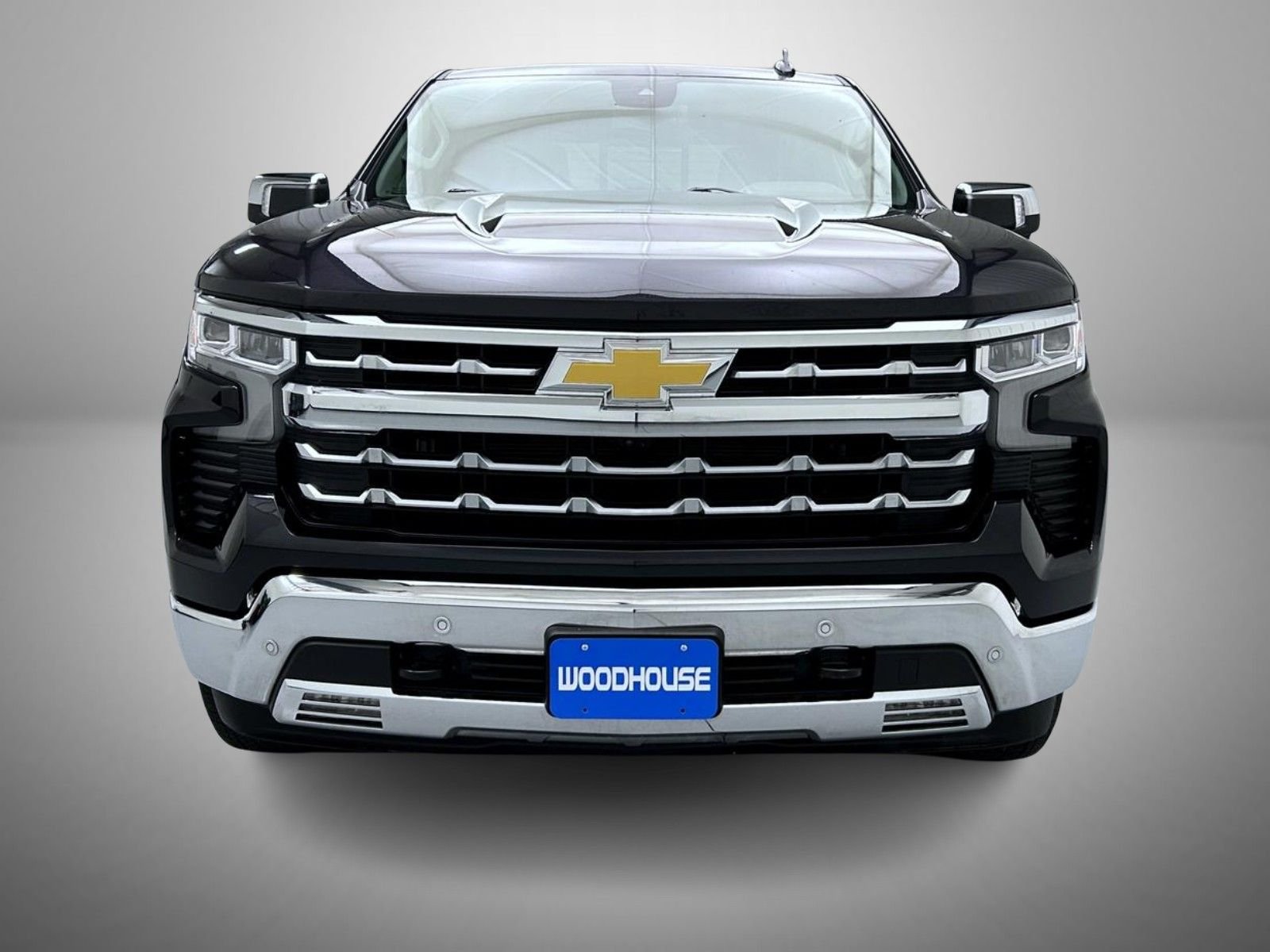 Used 2024 Gray Chevrolet LTZ image 2