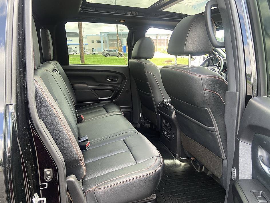 Used 2021 Super Black Nissan PRO-4X image 15