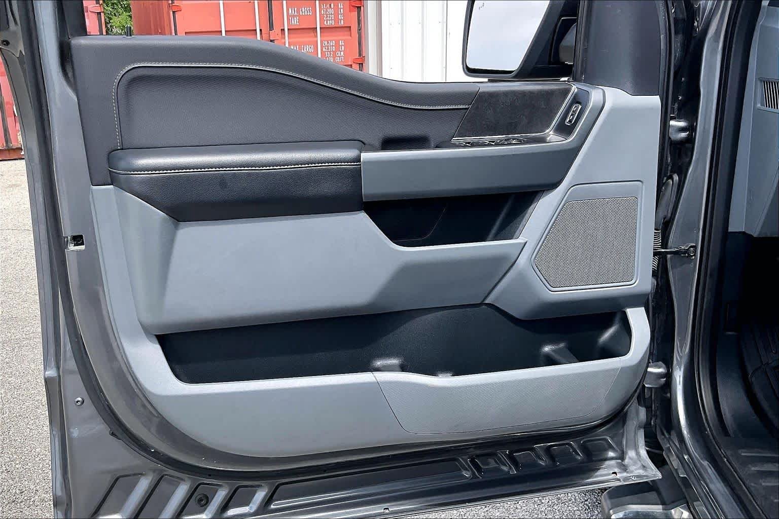 Used 2024 Carbonized Gray Ford XLT image 31