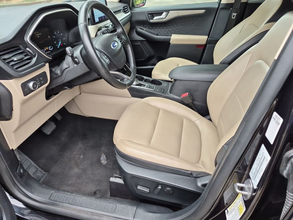 Used 2020 Black Metallic Ford SEL image 14