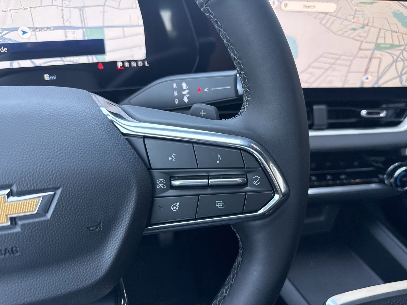 2026 Chevrolet Equinox LT - Photo 25