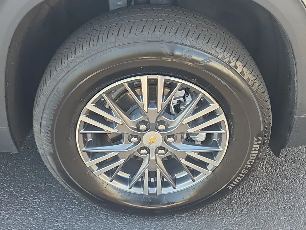 Used 2026 Gray Chevrolet LT image 12
