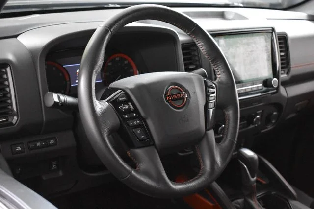 Used 2022 Black Nissan PRO-4X image 22
