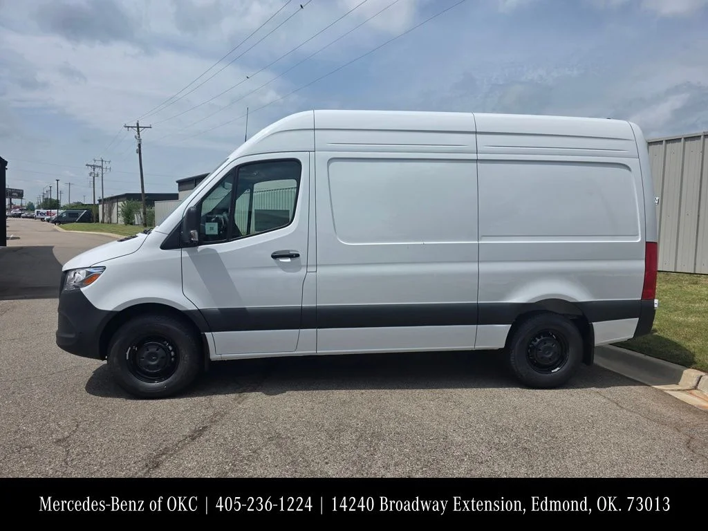 New 2026 White Mercedes-Benz Cargo 144 WB image 2