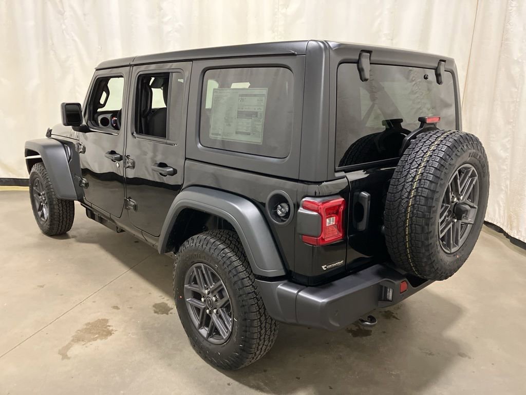 New 2026 Black Clear-Coat Exterior Paint Jeep Sport S image 17
