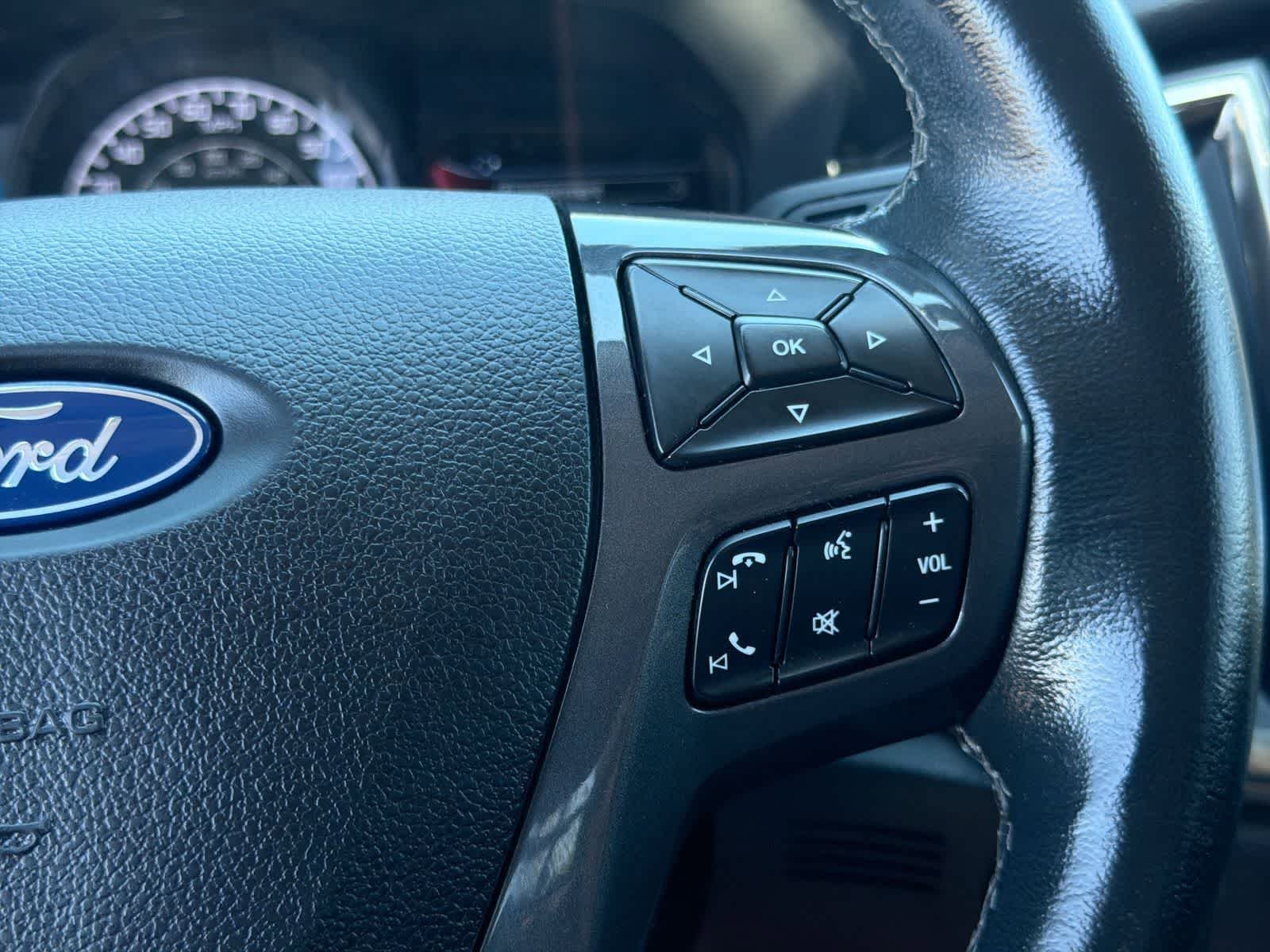 Used 2020 Lightning Blue Metallic Ford LARIAT image 25