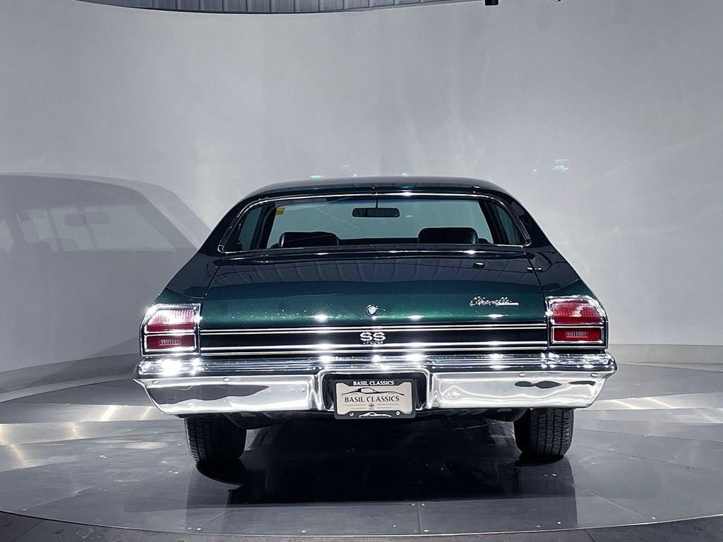Used 1969 Green Chevrolet  image 8