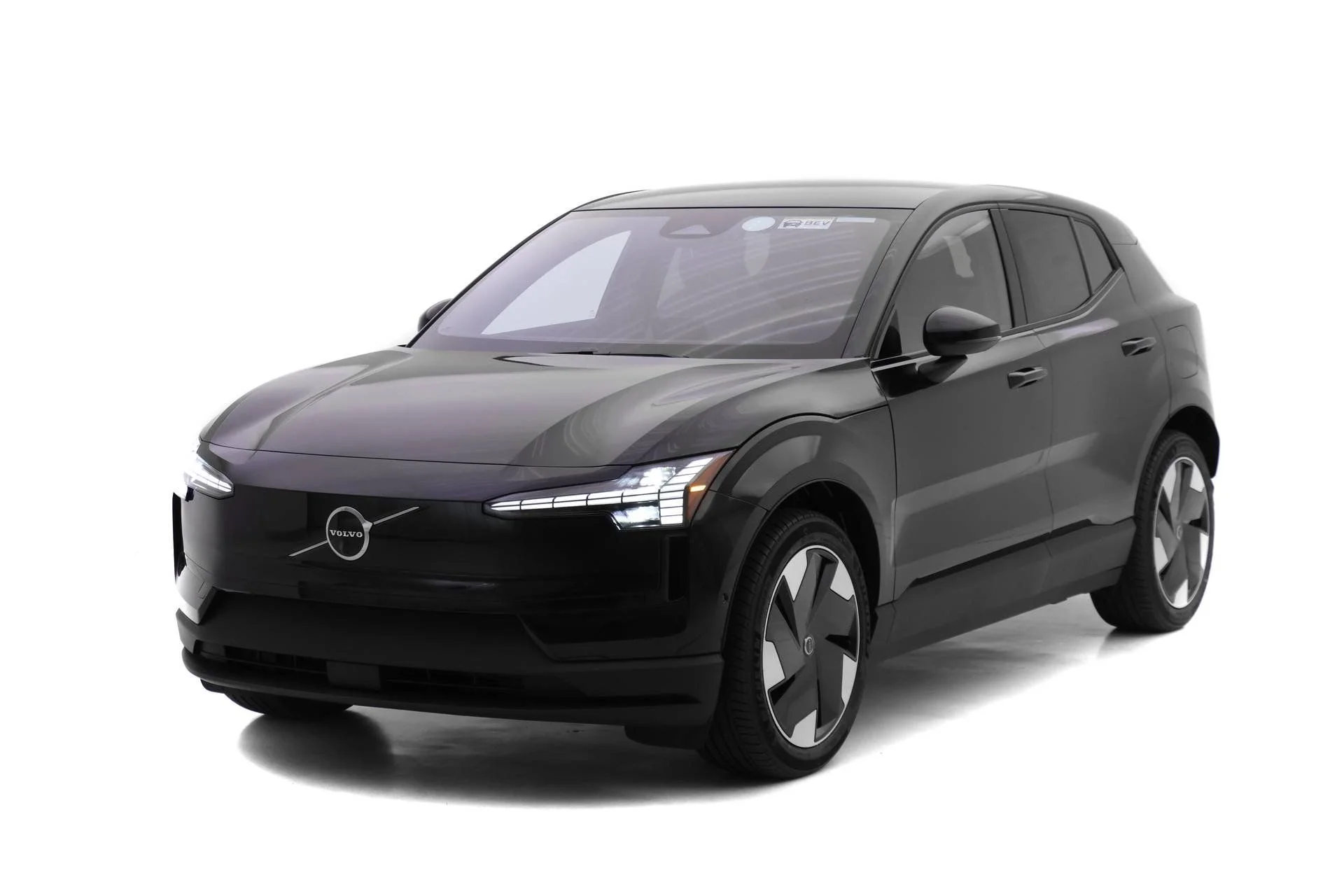 2025 Volvo EX30 Twin Motor Performance Ultra's photo