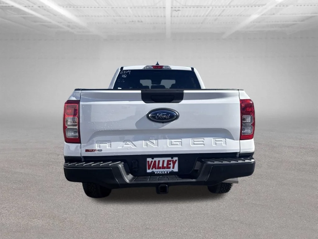 New 2026 Oxford White Ford XL image 7