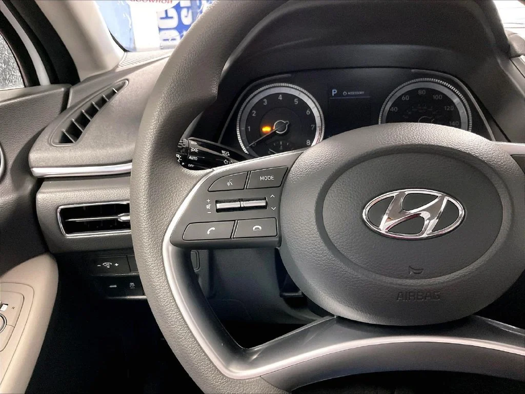Certified Used 2023 White Hyundai SEL image 22