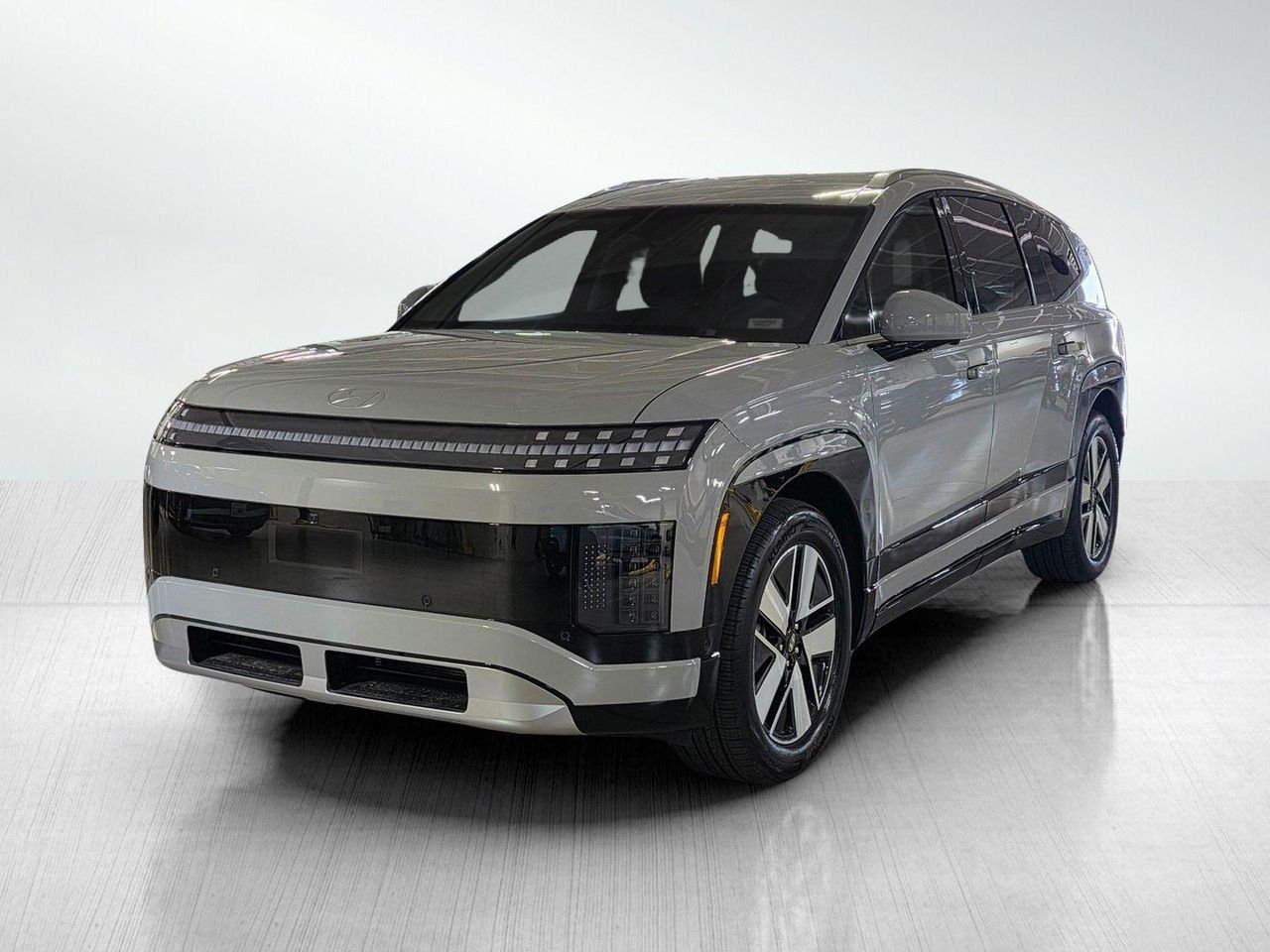 New 2026 Lucid Blue Hyundai Limited image 3