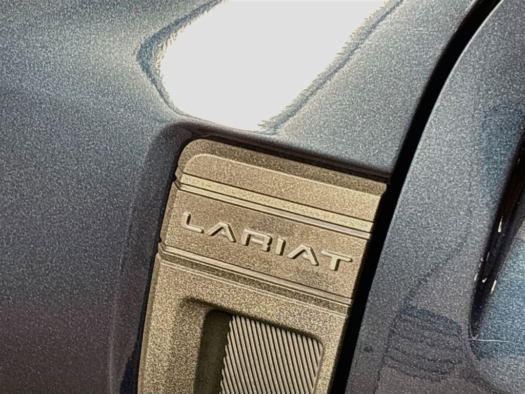 Used 2022 Blue Ford Lariat image 23