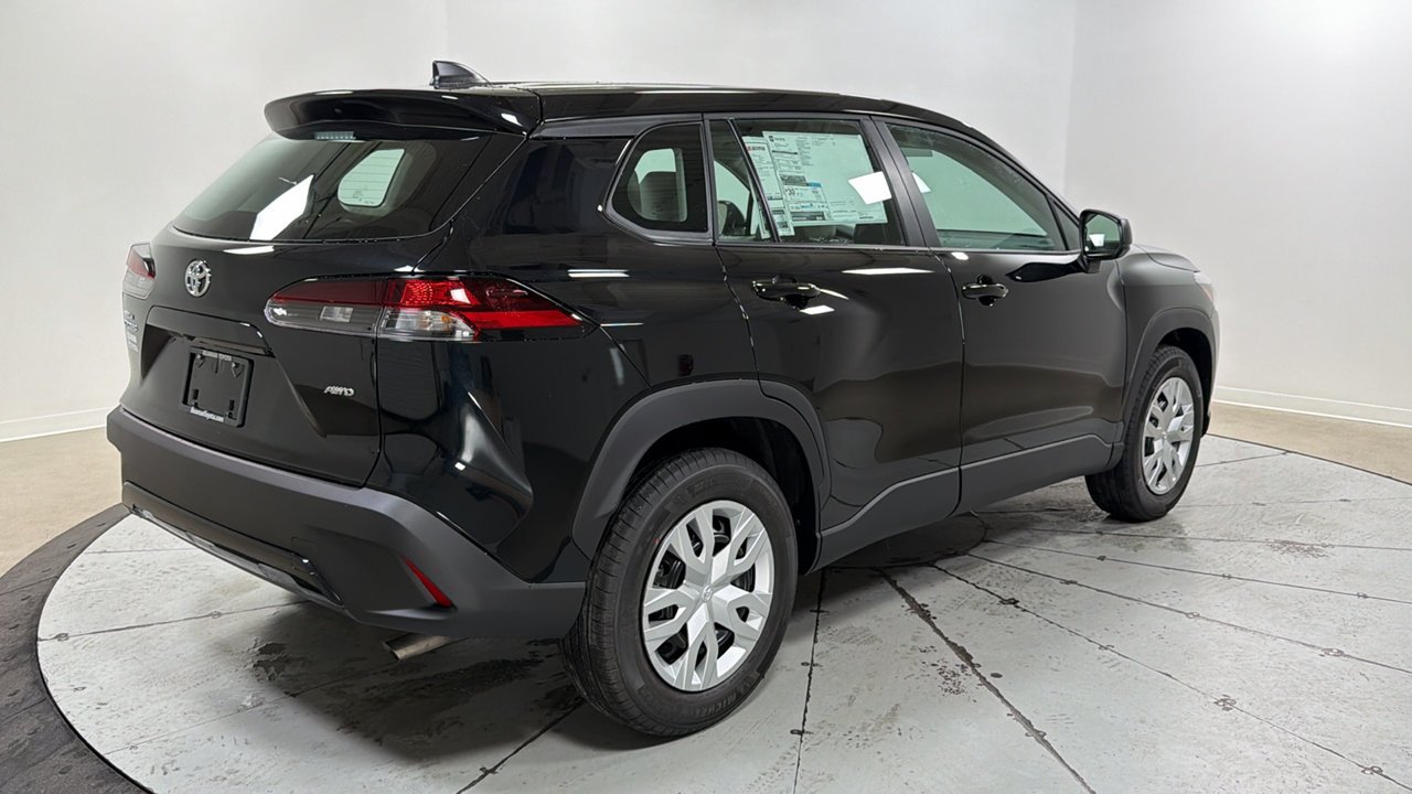 2026 Toyota Corolla Cross L - Photo 5