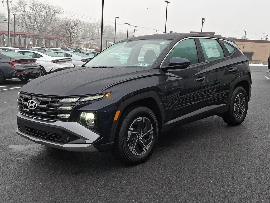 New 2026  Hyundai Blue SE image 2