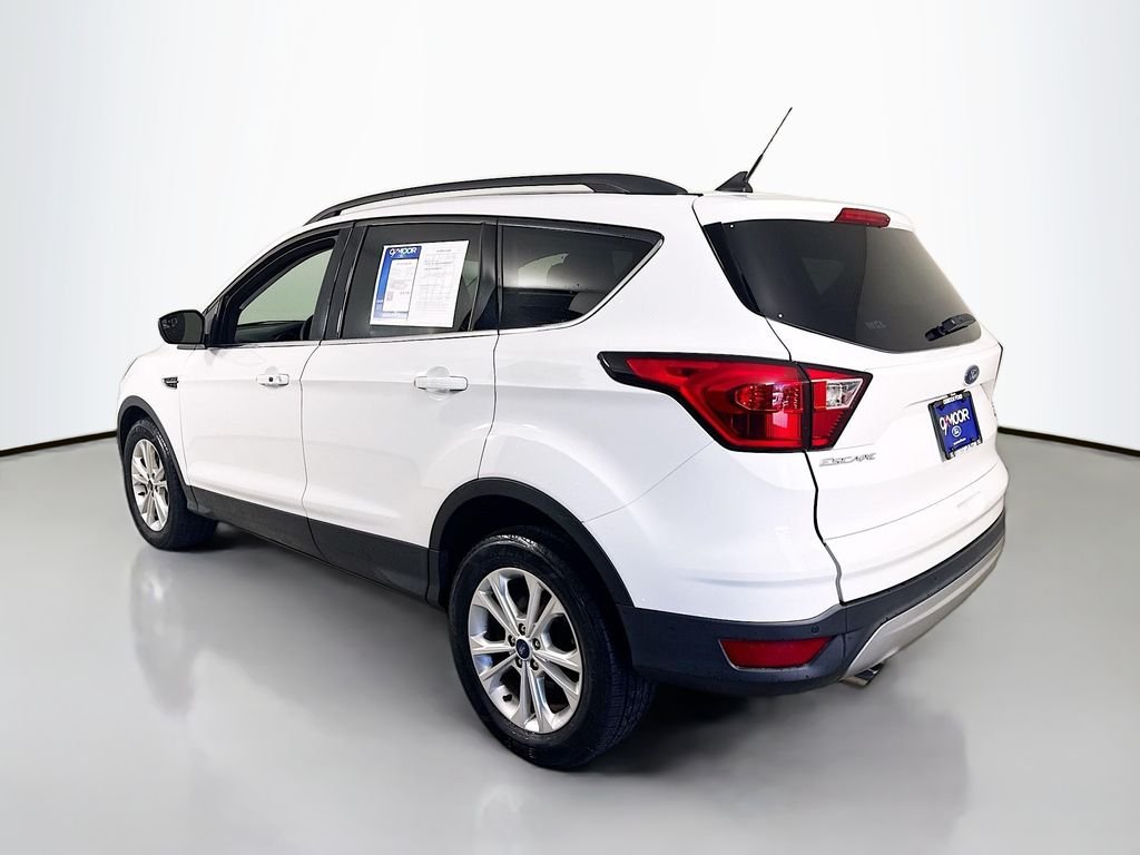 Used 2019 Oxford White Ford SEL image 10